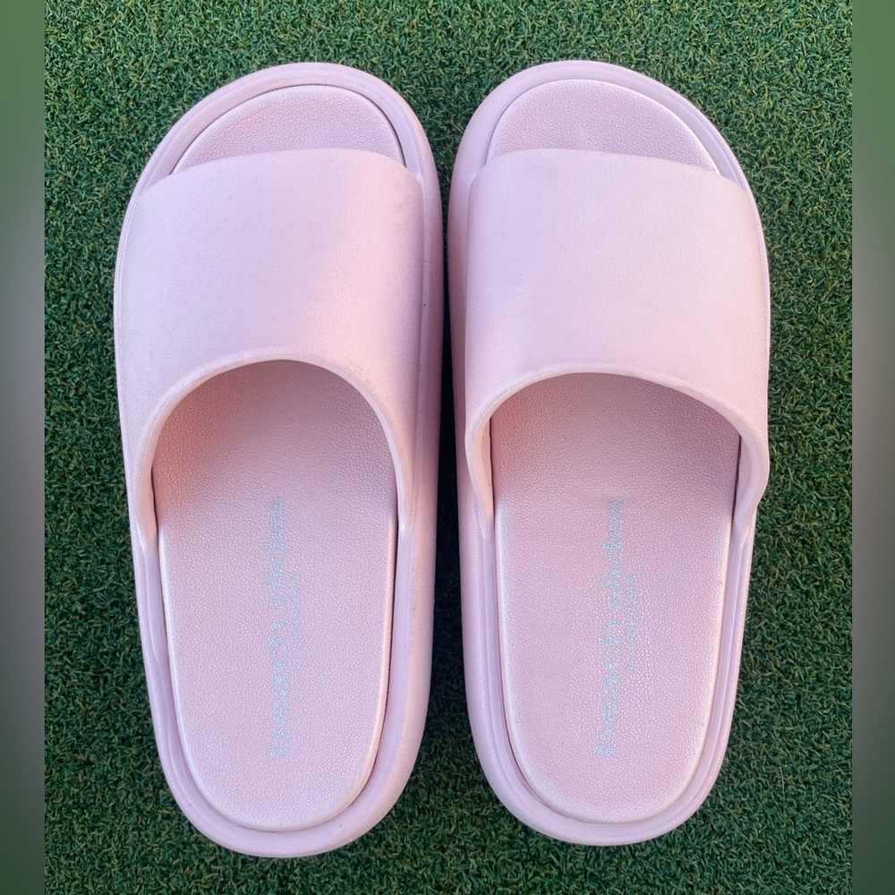 Beach slides by J Slides Light Pink Slippers